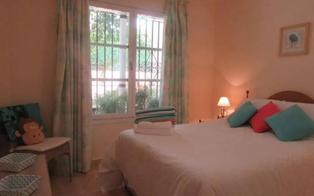 Apartment near Puerto Banus