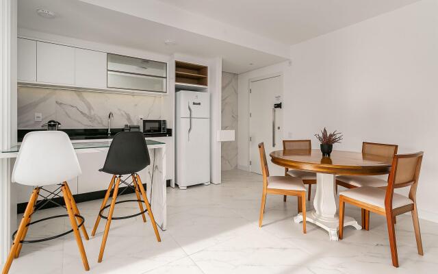 Rooftop com piscina em Jurerê Internacional #JA23