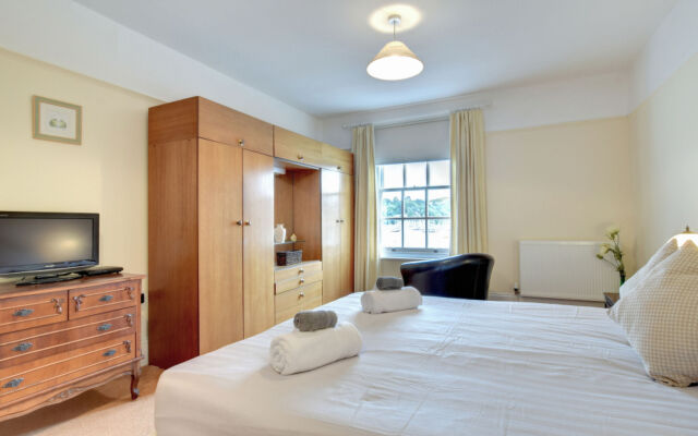 Holiday Home Bayards