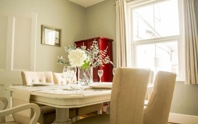 Stunning 3 bed house in the heart of Cheltenham
