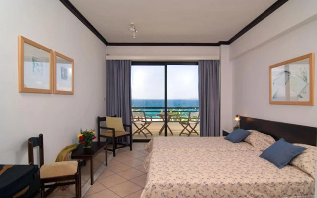 Limira Mare Hotel