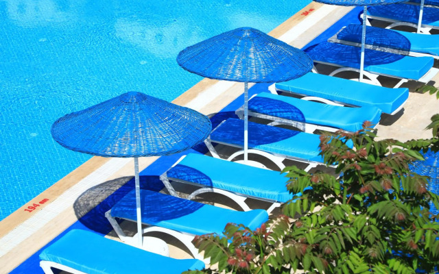 Summer in Garden Suites & Beach Hotel