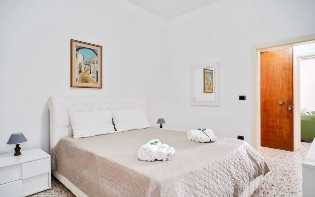 Maison Dupré Terrace Apartments