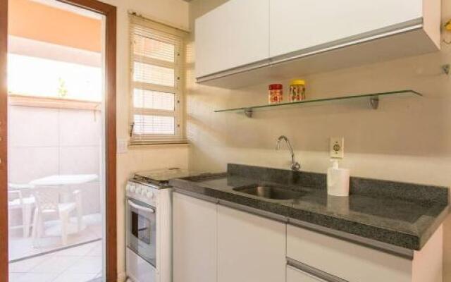 Lindos chalés a 150m da praia