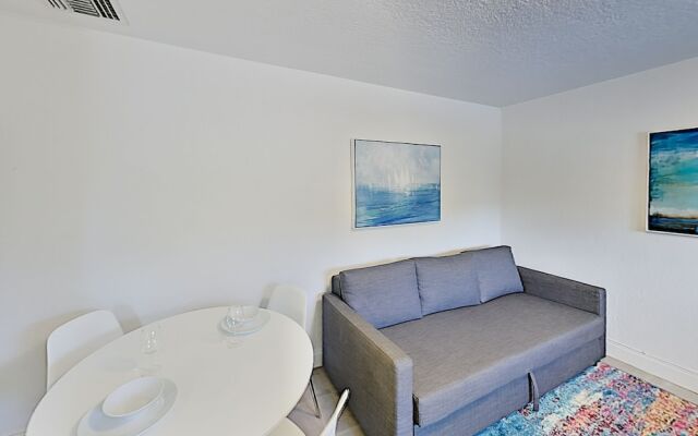 1959se3c 1 Bedroom Apts