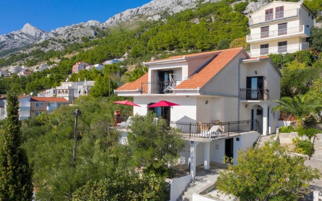 Awesome Home in Pisak With Wifi and 4 Bedrooms