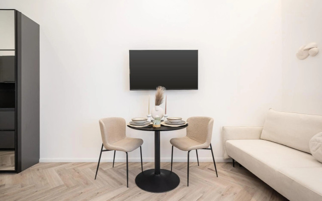 K51- Boutique Apartments, Best Location, by BQA