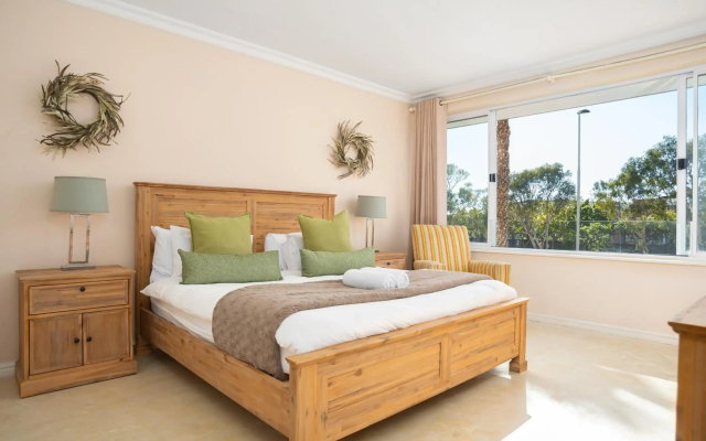 Devonshire Apartment