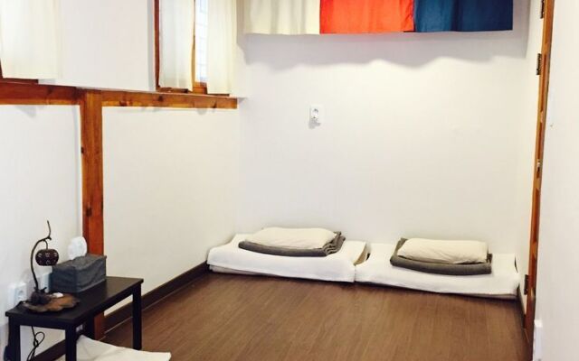 The Place Seoul Hanok Guesthouse