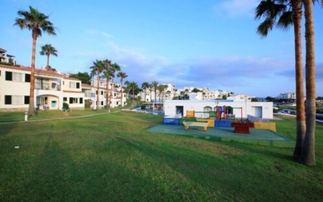 TRH Tirant Playa Apartments