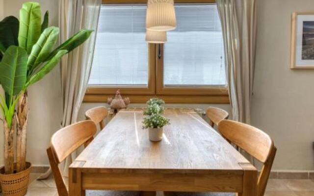 Holiday Home Petite Fleur