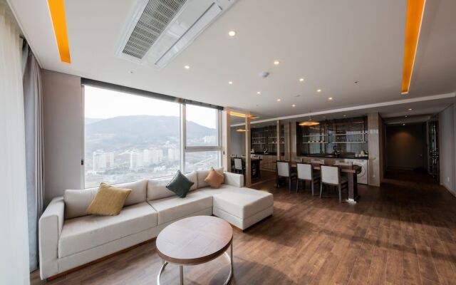Ramada Suites Geoje