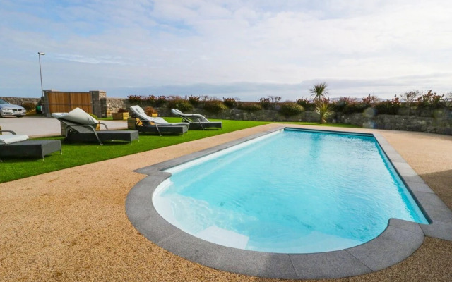 Beach House Apartment