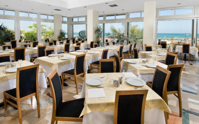 Hotel Prestige