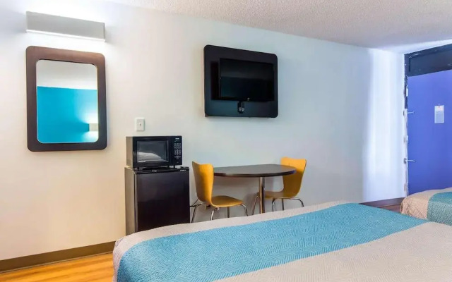 Motel 6 Lagrange, Ga