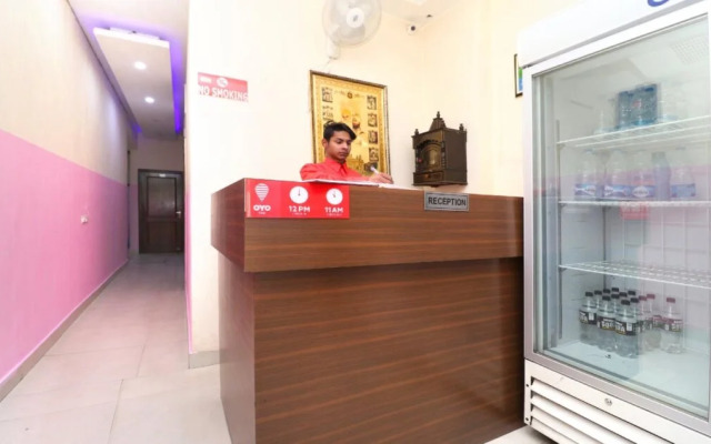 Hotel Lions Den By OYO Rooms