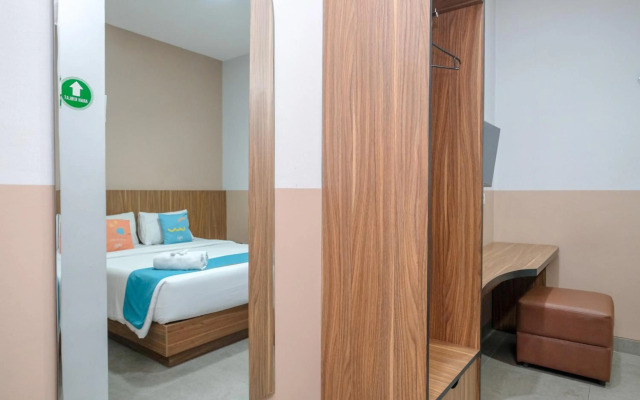 Sans Hotel Rajawali Surabaya