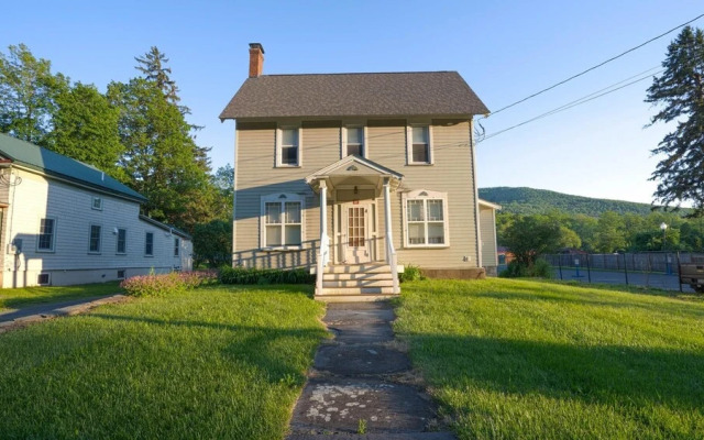 Munson s on Main - Apartment