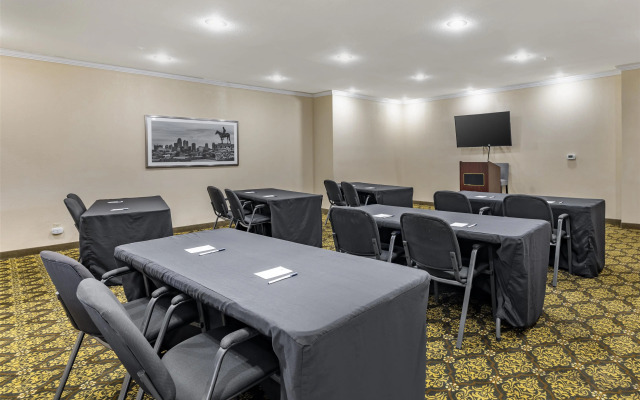 Best Western Plus Lee's Summit Hotel & Suites