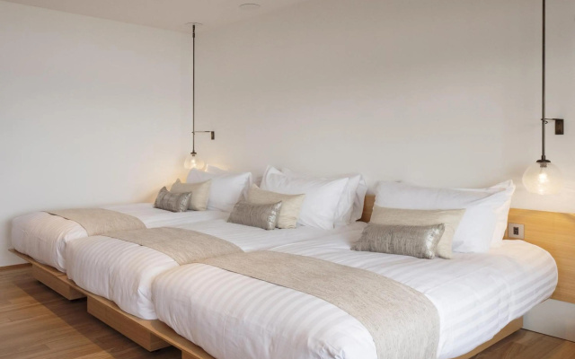 WE Hotel Toya – Guest Rooms – Toyako