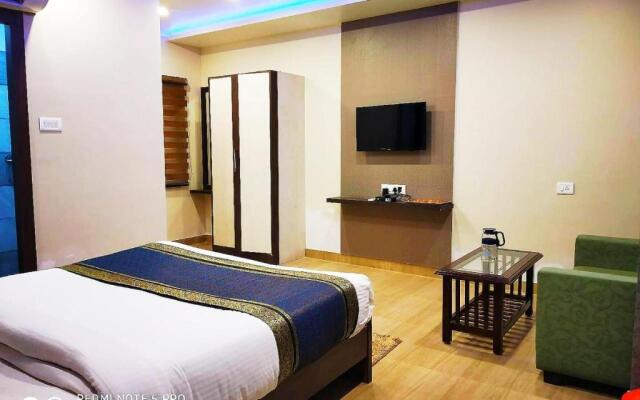 Hotel Aadesh Palace