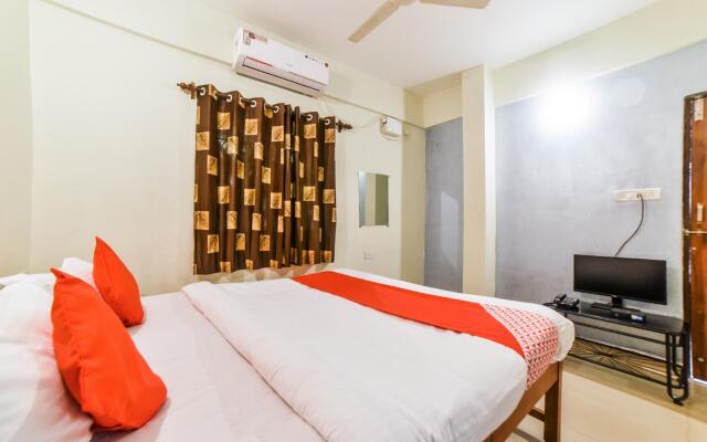 OYO 29422 Navdurga Holiday Stay