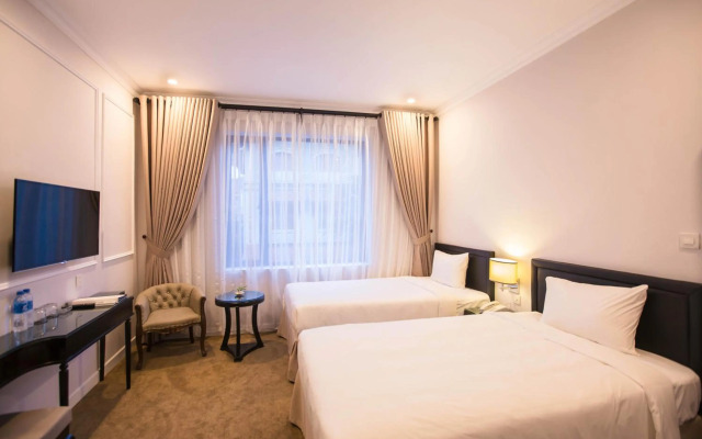 Dinh Elegant Hanoi Hotel