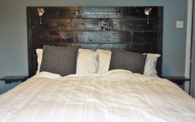 Skyline Guesthouse