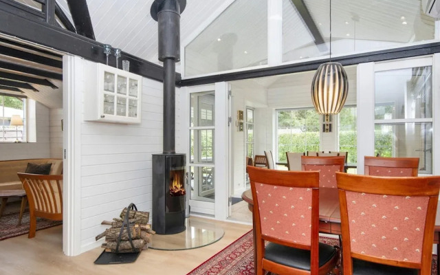 Enchanting Cottage With Whirlpool-by Traum