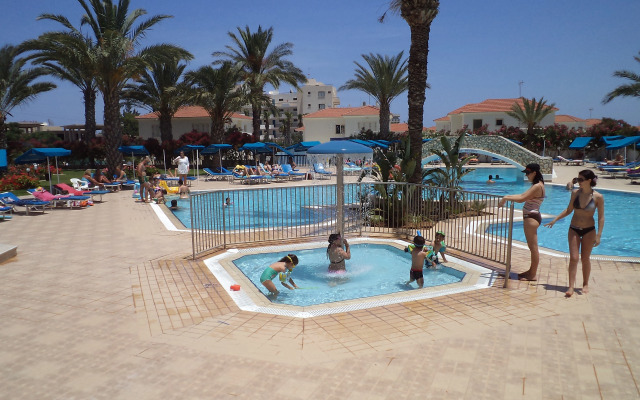 Seagull Hotel