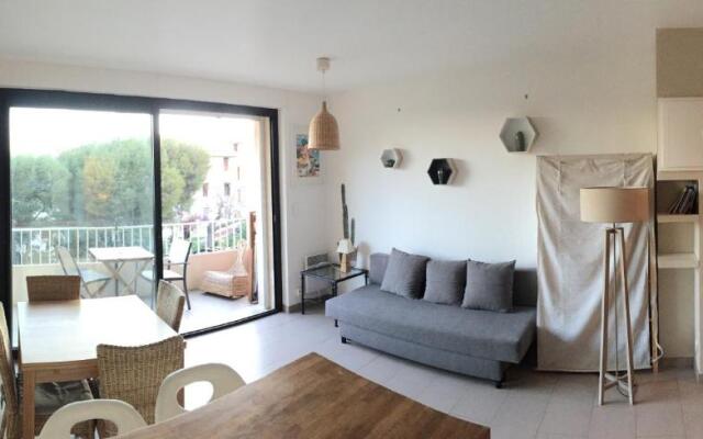 La Rade vue mer parking K6&you