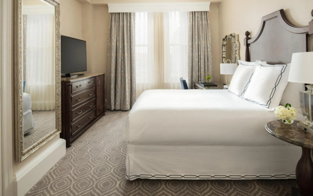 The Roosevelt New Orleans, A Waldorf Astoria Hotel