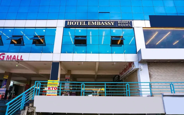 FabHotel Embassy