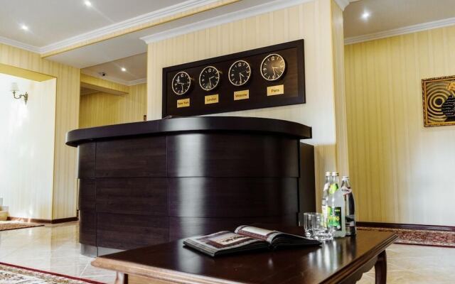 Hotel Fenix