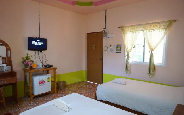 Panutda Resort Dansai