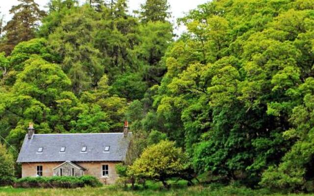 Holiday Home Craigendarroch 1