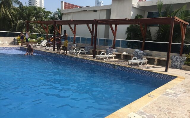 Apartamento En El Laguito By Parceros G