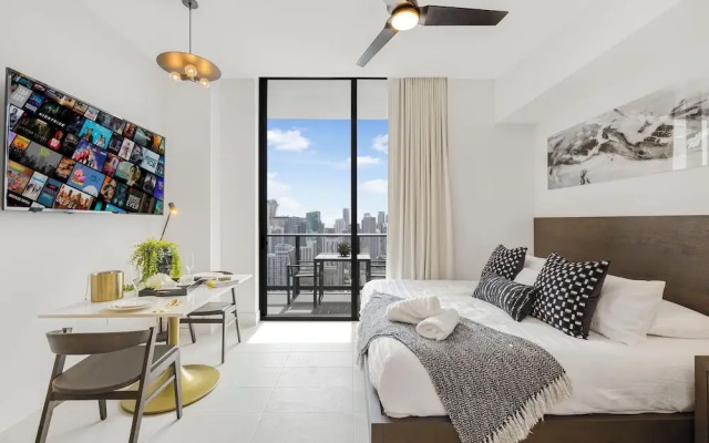 Perfect Studio Stay in Downtown Miami