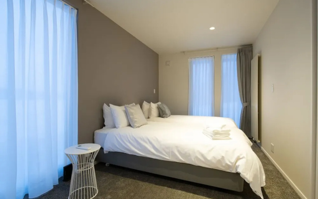 Yoteiyama House – Guest Rooms – Kutchan