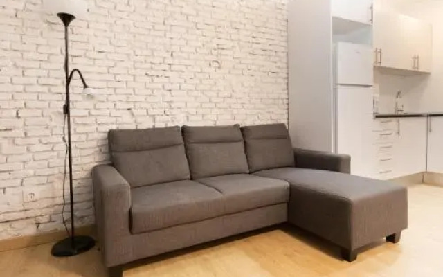 Beautiful 2-bedroom Flat In The City Center