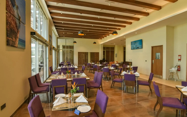 Golden Tulip Zanzibar Airport