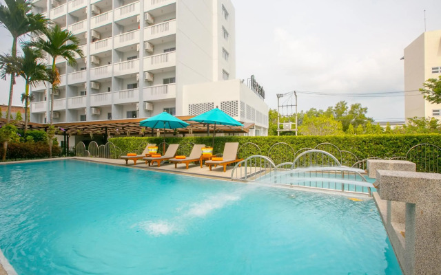 Recenta Phuket Suanluang