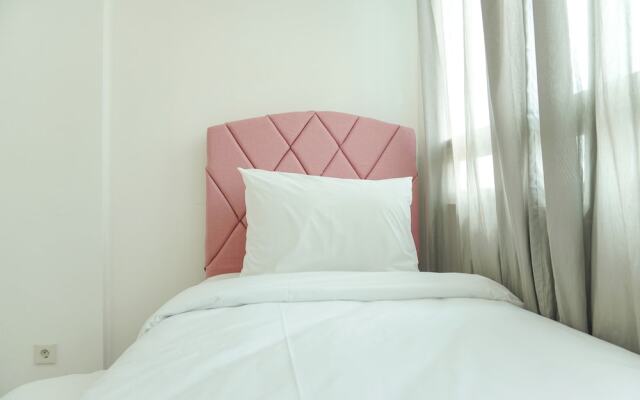 Modern Look 2Br Apartment At Springhill Terrace Residence