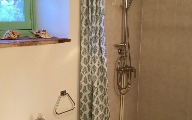 Charming Home by River Allier Hiking Trails