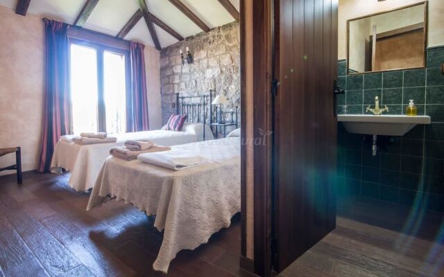 Castillo Goyito y Castillo Eugenio