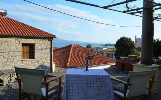 Nafpaktos Castle Studio