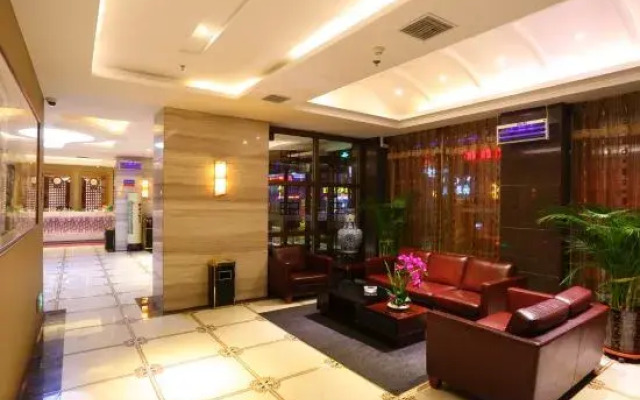 Elong Wanguo Hotel (Liaoyuan Railway Station Traditional Chinese Medicine Hospital)