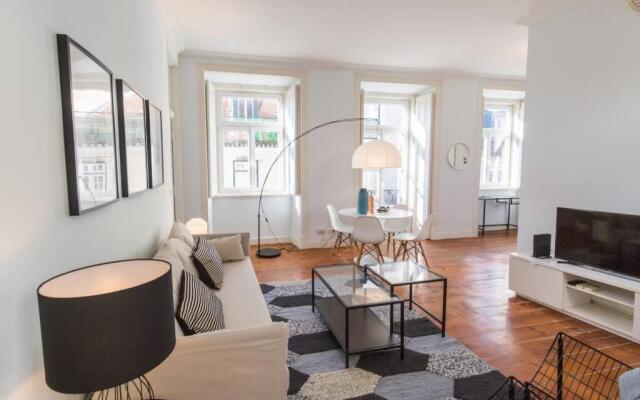 135 C - Quiet Charming Flat Historic Alfama Baixa