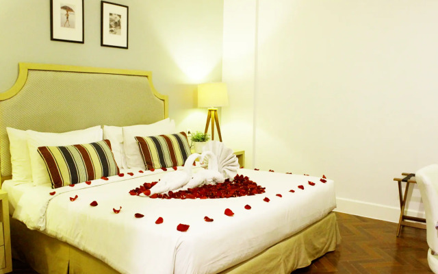 White Tree Residence