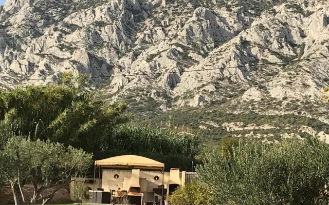 Studio au Pied de la ste Victoire